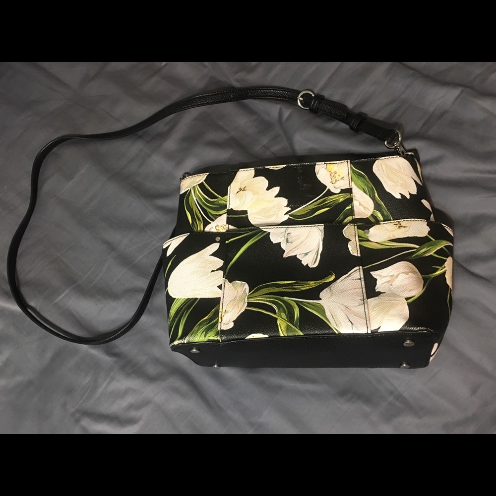 Dana Buchman floral crossbody purse 🌼